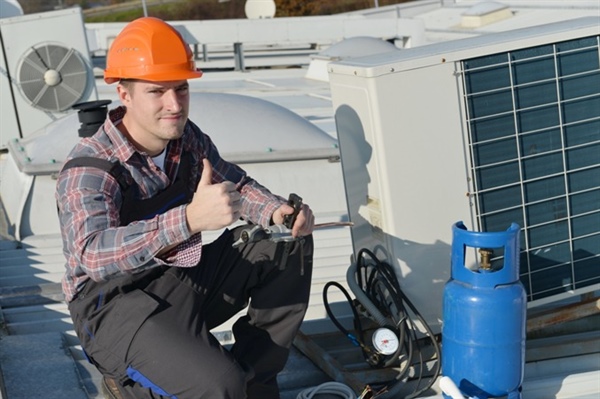 HVAC Contractor of Roof